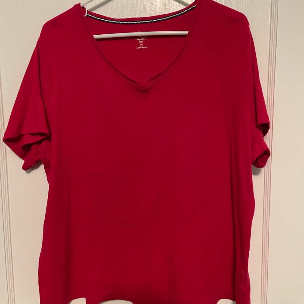 Women’s v-neck top